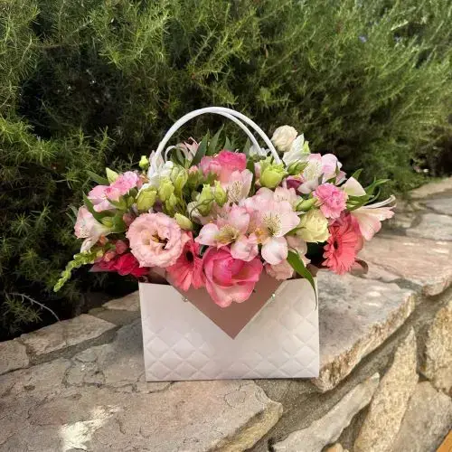 תיק עשיר פרחים