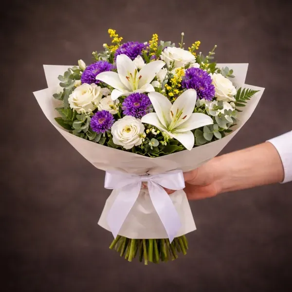 זר קלאסי בלבן וסגול