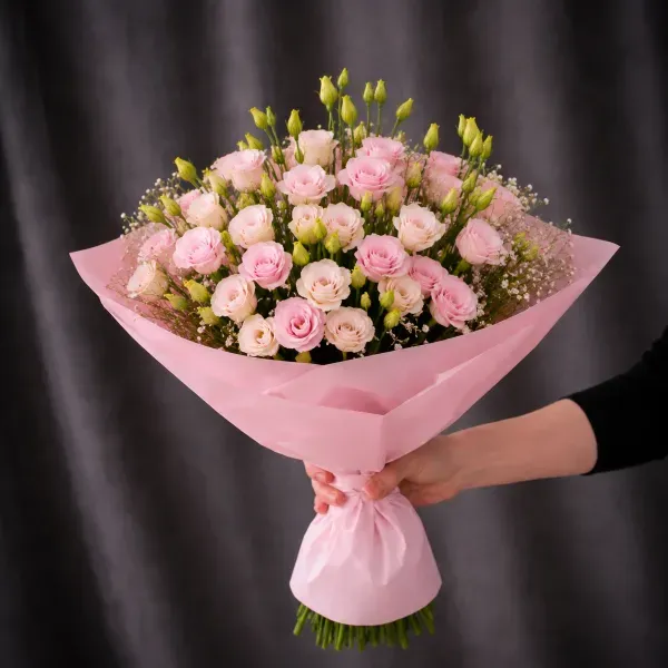 Pink lisianthus bouquet