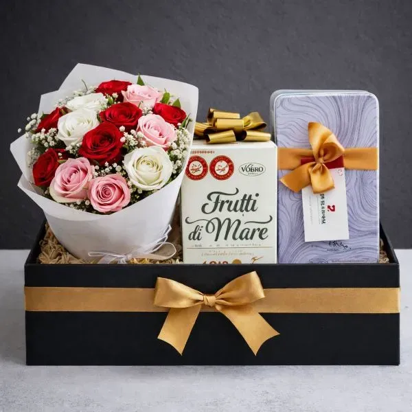 Коробочка с цветами и пралине