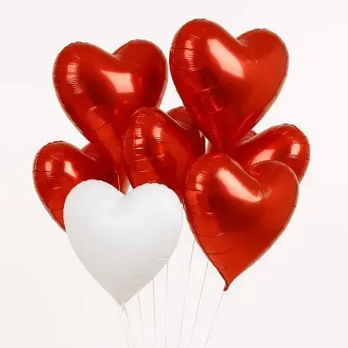 Bouquet of romantic helium balloons